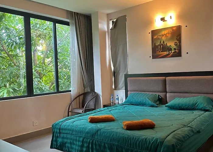 Ahuramazda House Hotel