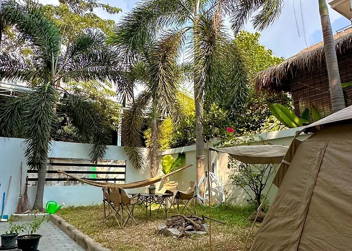 Hotel Ahuramazda House *